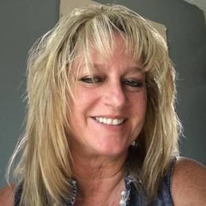 Meet your Posher, Molly